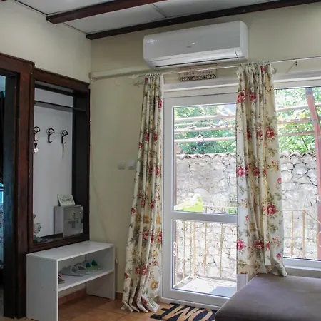 Guest house At - House City Center